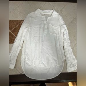 NWOT Blouse 🤍